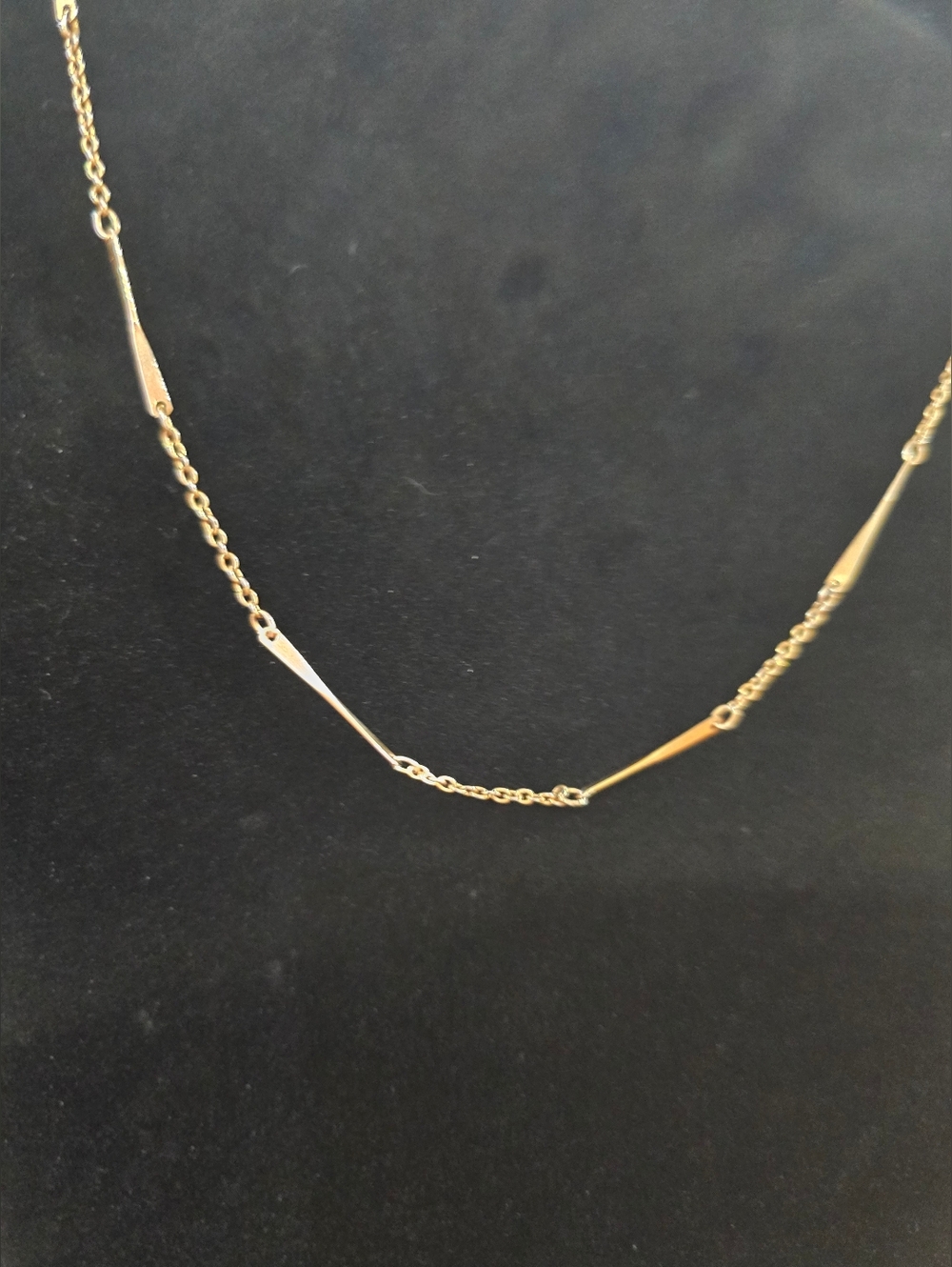 Avon Chainfall Gold Bar Link Necklace